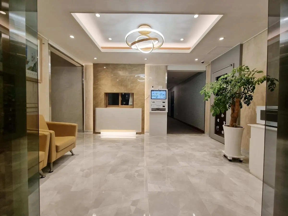 Trevi Hotel Čedžu