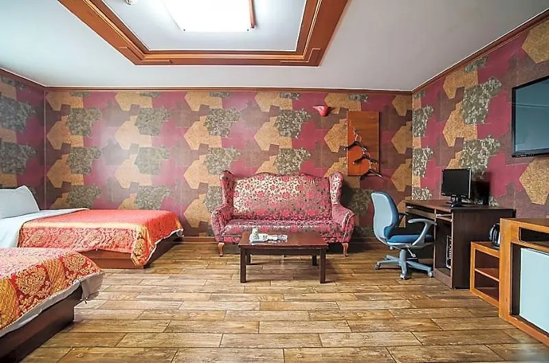 **  Trevi Hotel Čedžu Jižní Korea