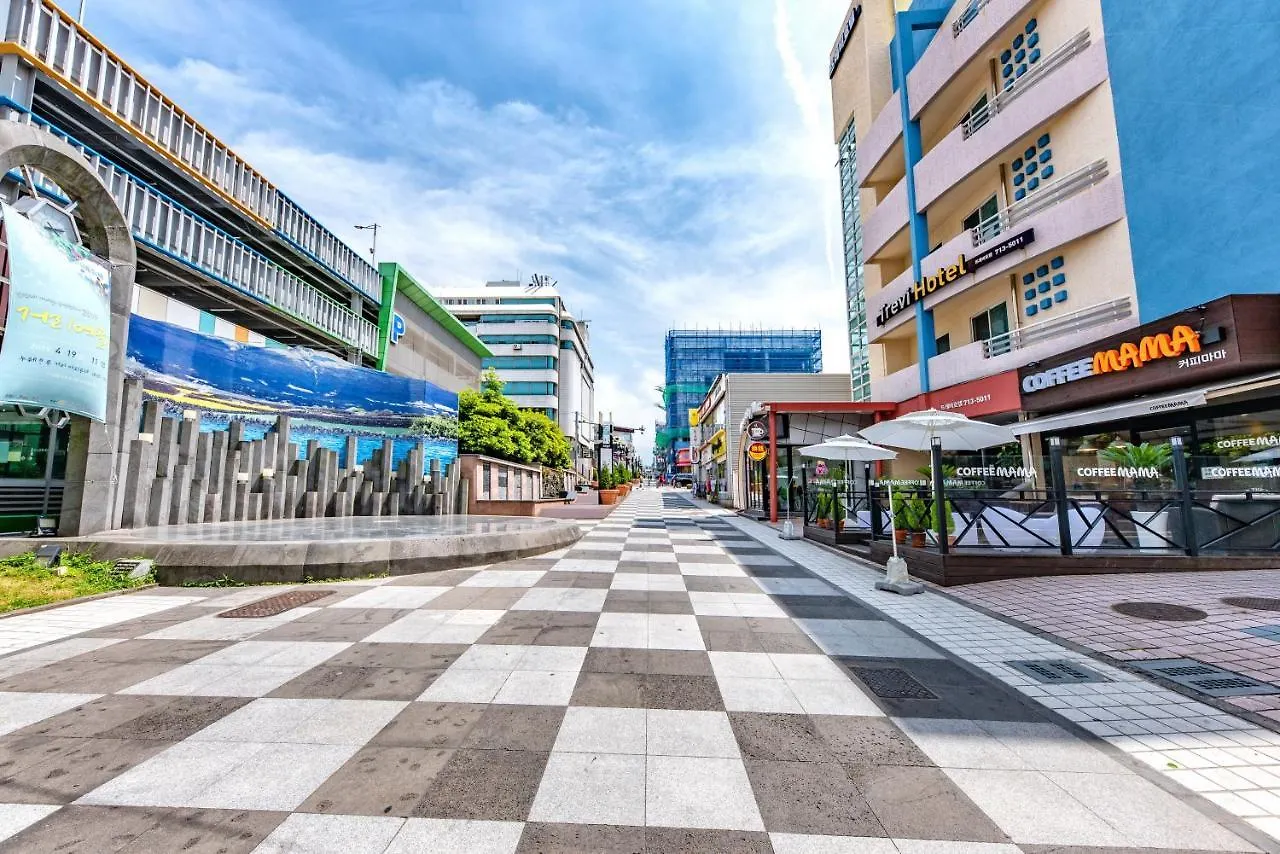 Trevi Hotel Jeju